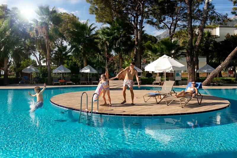 Seven Seas Hotel Life - Beach & Pool 1