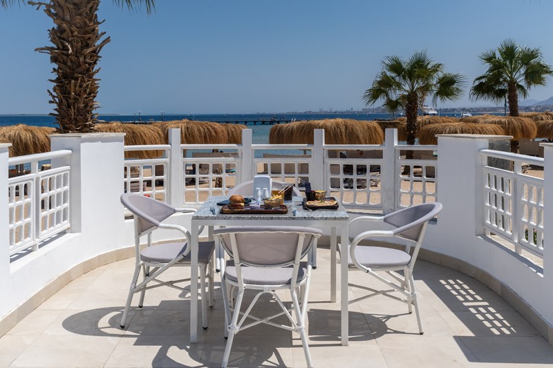 Seven Seas Jolie Bay - Breeze Restaurant 3