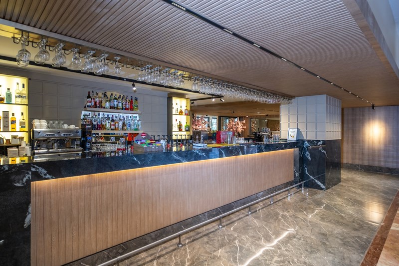 Seven Seas Hotel Life - Restaurant 19